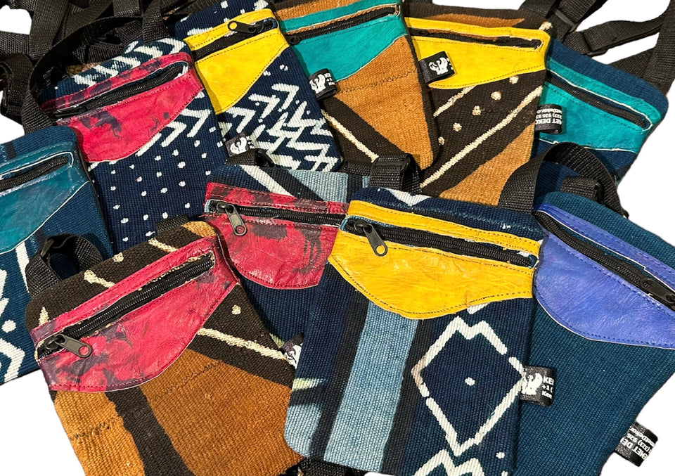 Axim Crossbody
